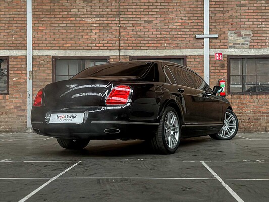 Bentley Continental Flying Spur 6.0 W12 525pk 2010 Youngtimer (81.000 km)