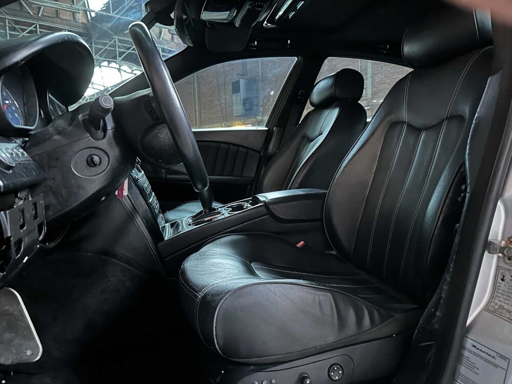 Maserati Quattroporte 4.2 V8 440pk 2009 Facelift Youngtimer