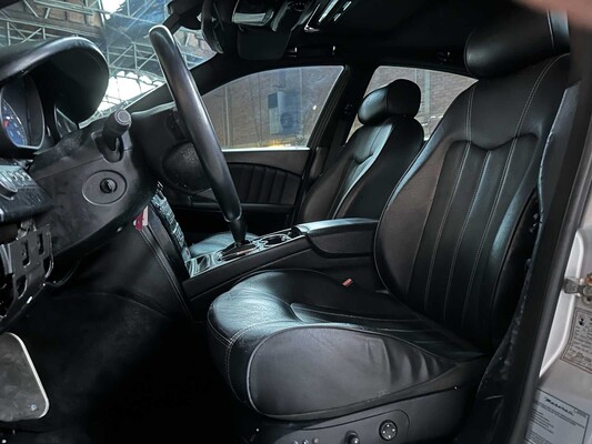 Maserati Quattroporte 4.2 V8 440pk 2009 Facelift Youngtimer