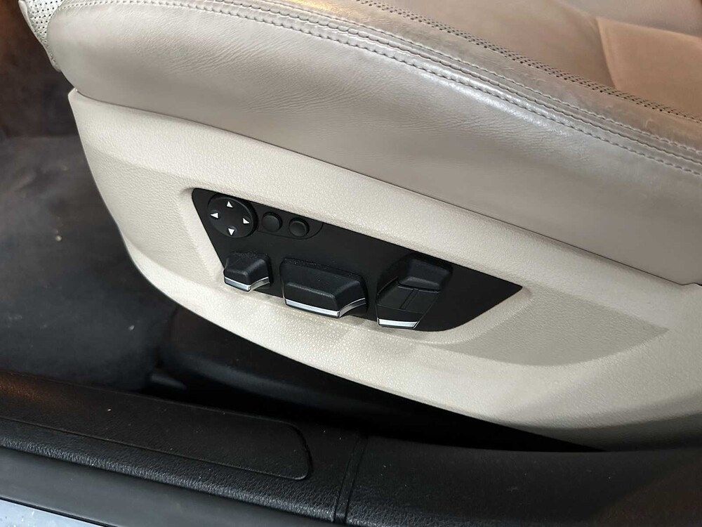 BMW 750i ActiveHybrid 4,4 V8 407 PS 2010 7er, 02-PGJ-7 Youngtimer