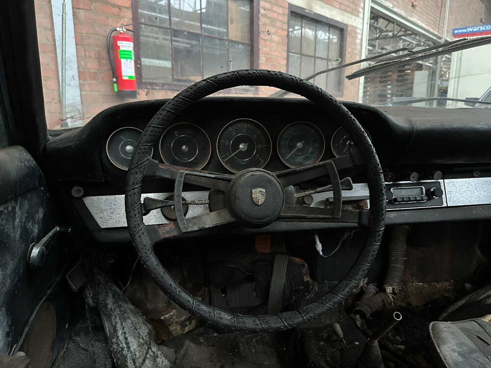 Porsche 912 Soft-Window Targa (Matching-Numbers) 1967 -BARNFIND- 