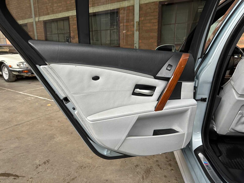 BMW M5 5,0 V10 E60 500 PS 2006 5er Youngtimer