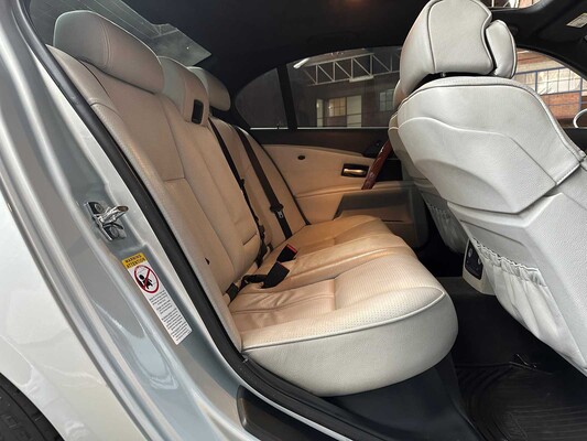 BMW M5 5.0 V10 E60 500pk 2006 5-serie Youngtimer