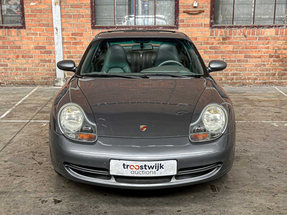 Porsche 911 996 Carrera Coupé 3.4 Schaltgetriebe 300 PS 2000 -Youngtimer-