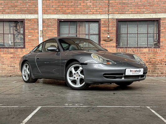 Porsche 911 996 Carrera Coupe 3.4 Handgeschakeld 300pk 2000 -Youngtimer-