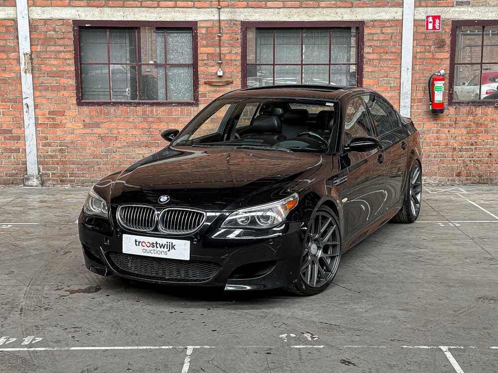 BMW M5 5.0 V10 E60 500pk 2006 5-serie Youngtimer