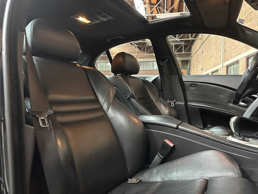 BMW M5 5.0 V10 E60 500pk 2006 5-serie Youngtimer