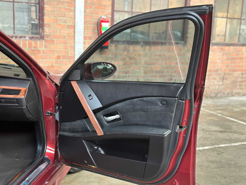 BMW M5 5.0 V10 E60 500pk 2006 5-serie