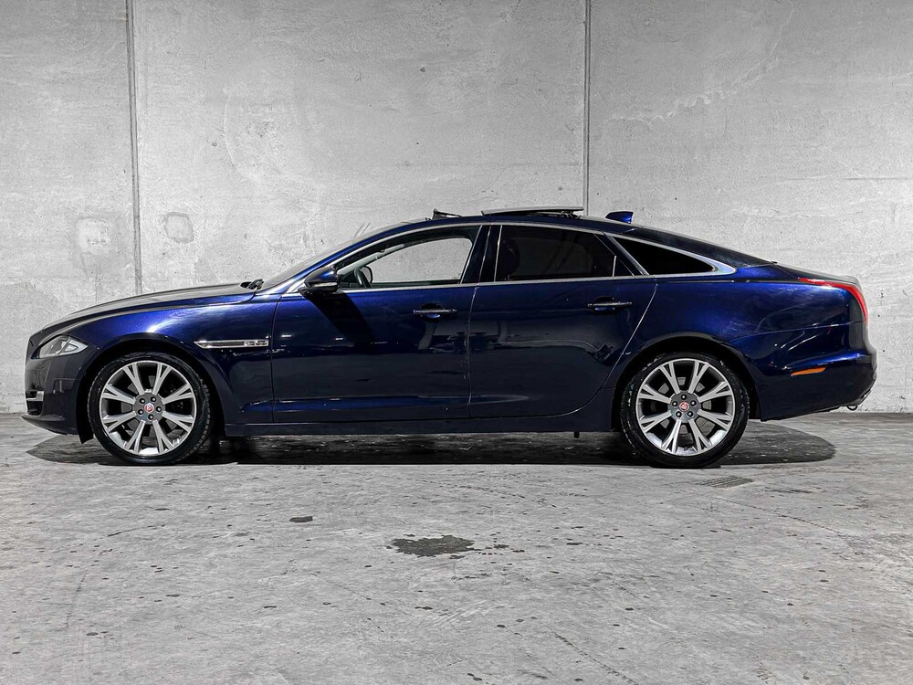 Jaguar XJ 3.0 D Premium Luxury 300pk 2016, RV-612-X