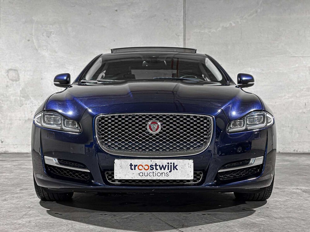 Jaguar XJ 3.0 D Premium Luxury 300pk 2016, RV-612-X
