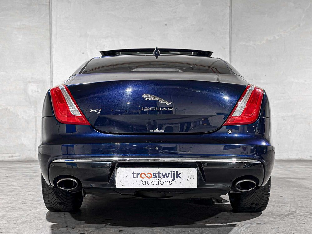 Jaguar XJ 3.0 D Premium Luxury 300pk 2016, RV-612-X