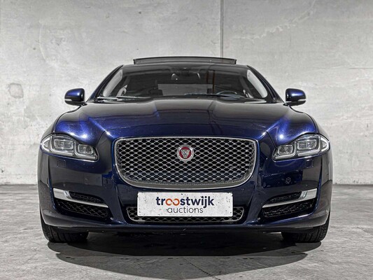 Jaguar XJ 3.0 D Premium Luxury 300pk 2016, RV-612-X