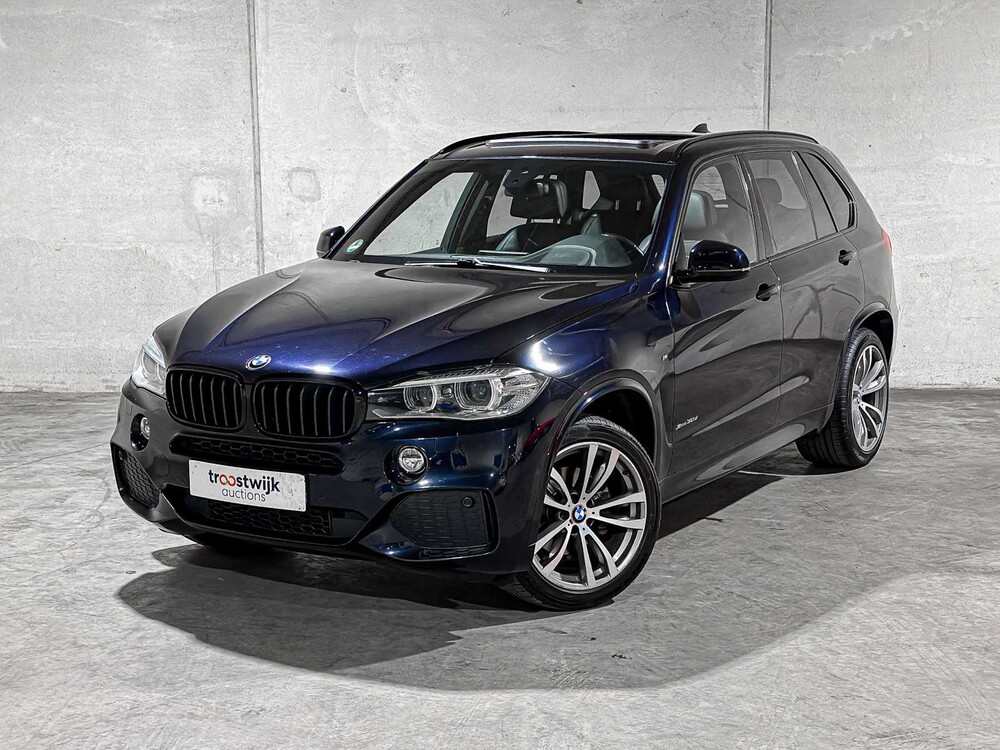 BMW X5 xDrive30d High Executive M-Sport 258pk 2014, 8-THZ-86