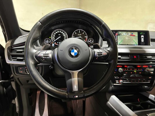 BMW X5 xDrive30d High Executive M-Sport 258pk 2014, 8-THZ-86