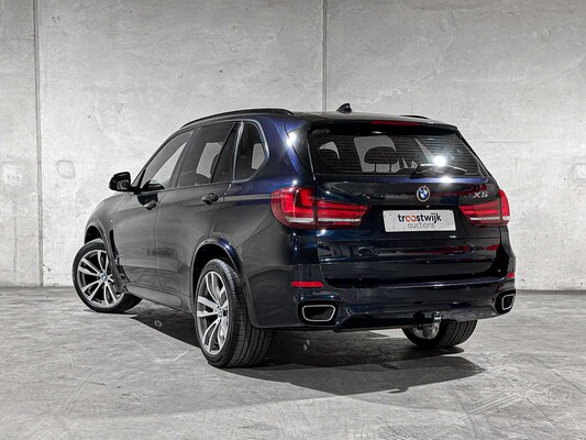 BMW X5 xDrive30d High Executive M-Sport 258pk 2014, 8-THZ-86