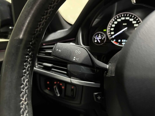 BMW X5 xDrive30d High Executive M-Sport 258pk 2014, 8-THZ-86
