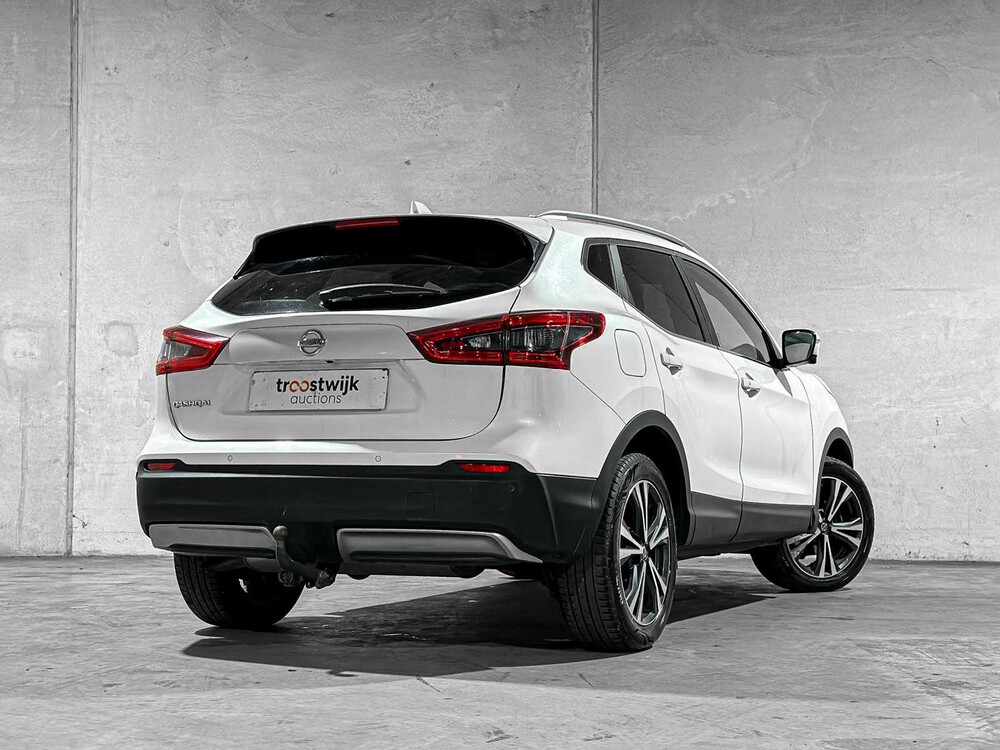 Nissan Qashqai 1.3 DIG-T N-Connect 140pk 2019, L-595-RB
