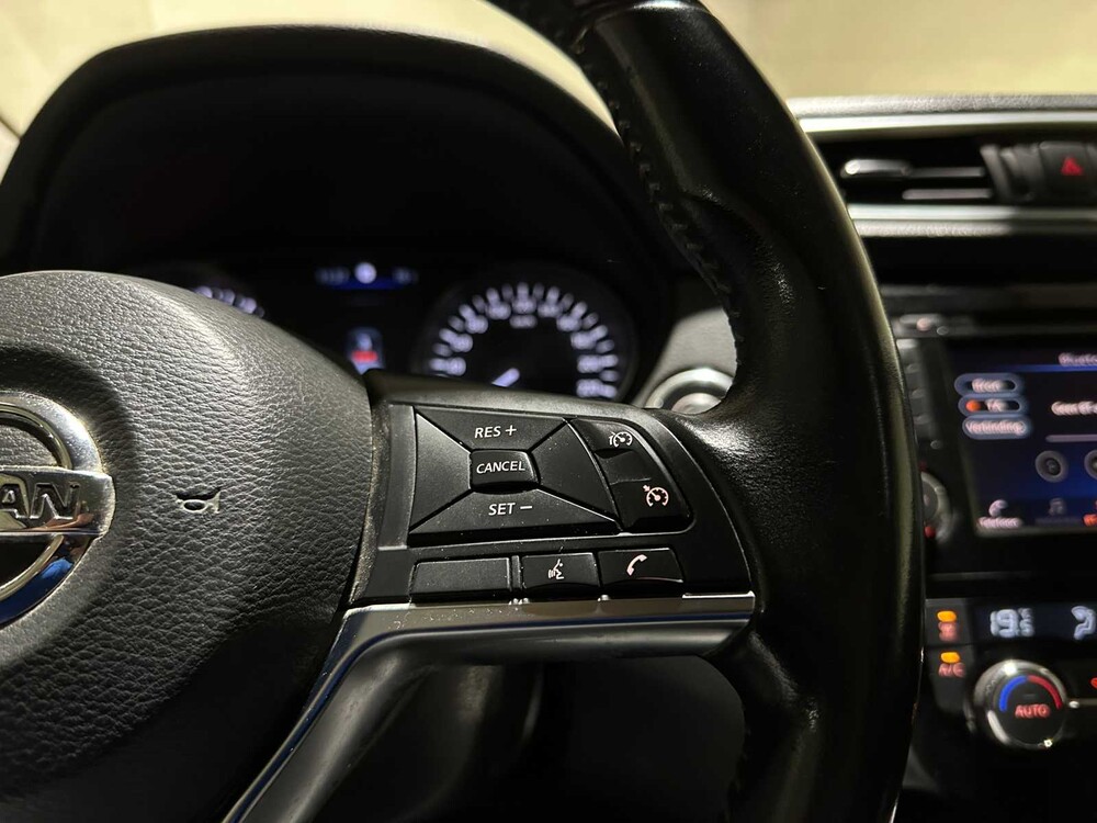 Nissan Qashqai 1.3 DIG-T N-Connect 140pk 2019, L-595-RB