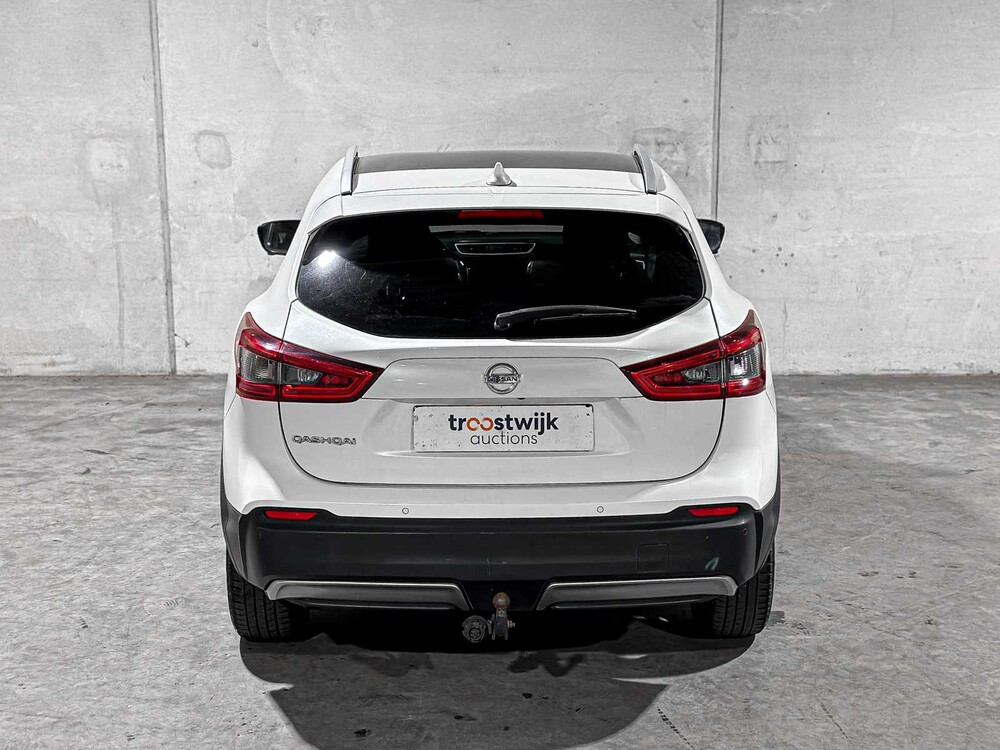 Nissan Qashqai 1.3 DIG-T N-Connect 140pk 2019, L-595-RB