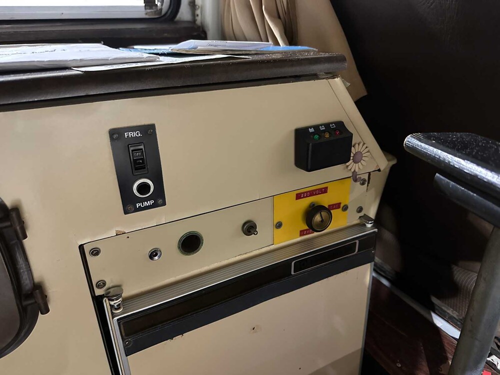 Volkswagen T3 Kampeerwagen 1980, KF-62-DX Camper