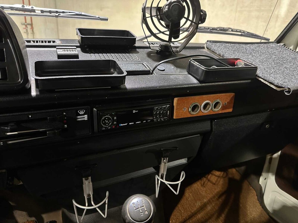 Volkswagen T3 Kampeerwagen 1980, KF-62-DX Camper