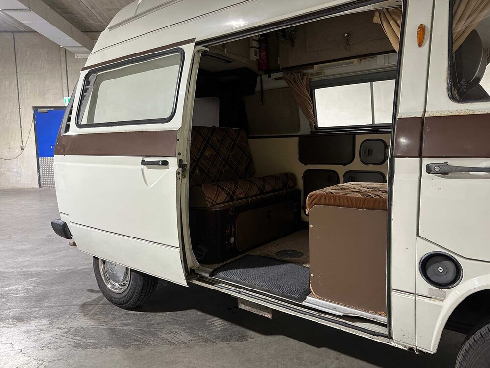 Volkswagen T3 Kampeerwagen 1980, KF-62-DX Camper