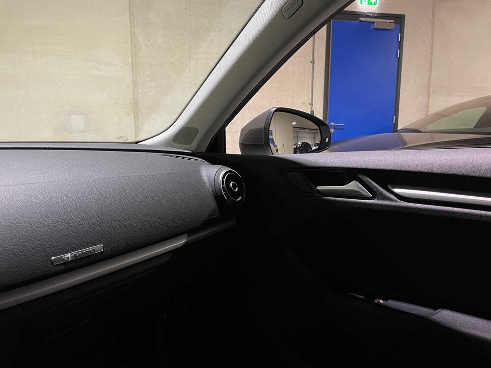 Audi A3 Sportback 1.4 TFSI Ambition Pro Line plus g-tron 110pk 2014, 7-TLL-20