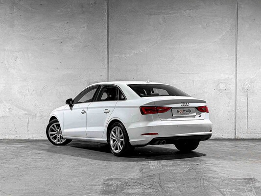 Audi A3 Limousine 1.4 TFSI CoD Ambiente Pro Line Plus 150pk 2015, 5-ZFD-12