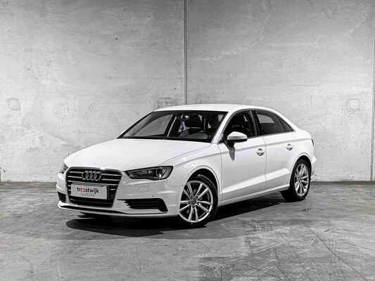 Audi A3 Limousine 1.4 TFSI CoD Ambiente Pro Line Plus 150pk 2015, 5-ZFD-12