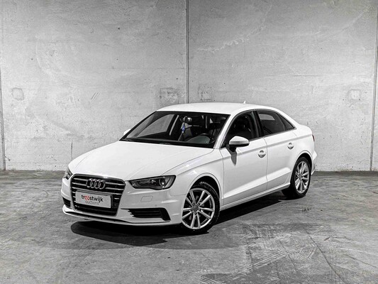 Audi A3 Limousine 1.4 TFSI CoD Ambiente Pro Line Plus 150pk 2015, 5-ZFD-12