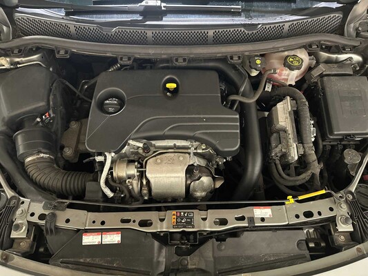 Opel Astra Sports Tourer 1.0 Edition 105pk 2016, KR-157-T