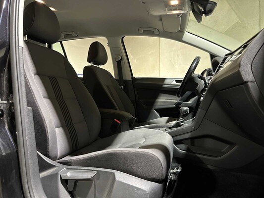 Volkswagen Golf Sportsvan 1.4 TSI Highline 125pk 2017, J-059-FG