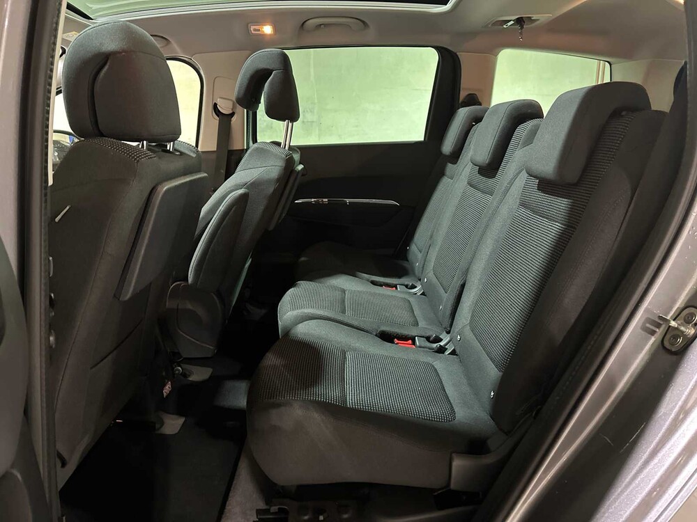 Peugeot 5008 1.2 PureTech Style 5p. 131pk 2015, GL-399-V