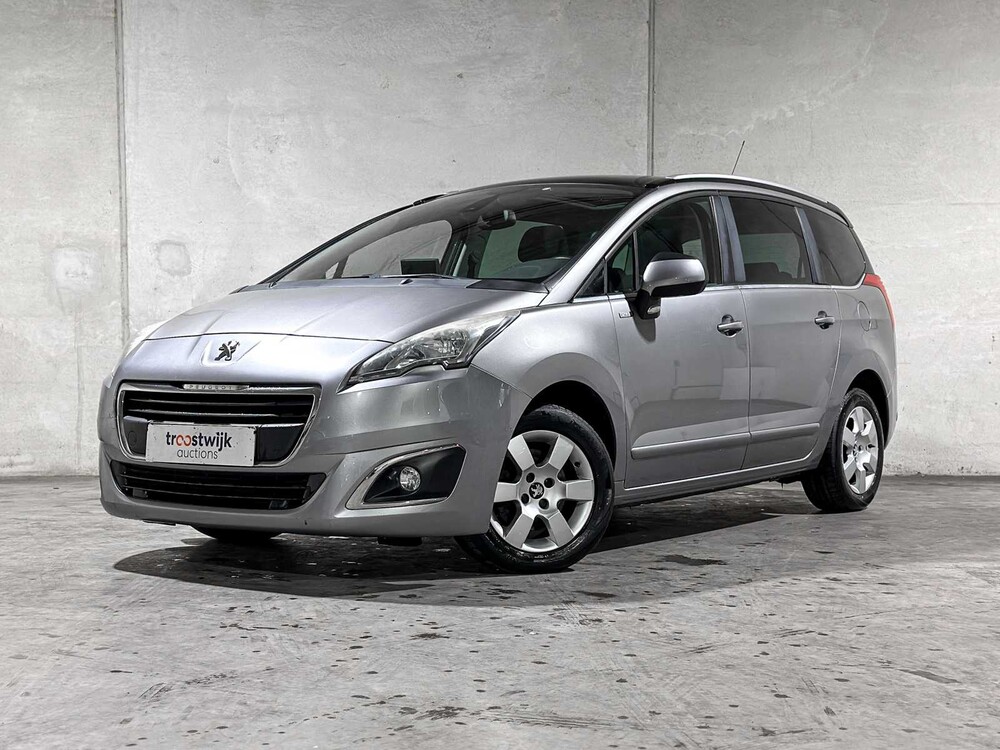 Peugeot 5008 1.2 PureTech Style 5p. 131pk 2015, GL-399-V