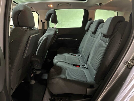 Peugeot 5008 1.2 PureTech Style 5p. 131pk 2015, GL-399-V