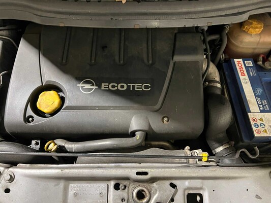 Opel Zafira 1.9 CDTi Enjoy 7-Persoons 120pk 2005, P-660-PX