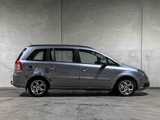 Opel Zafira 1.9 CDTi Enjoy 7-Persoons 120pk 2005, P-660-PX
