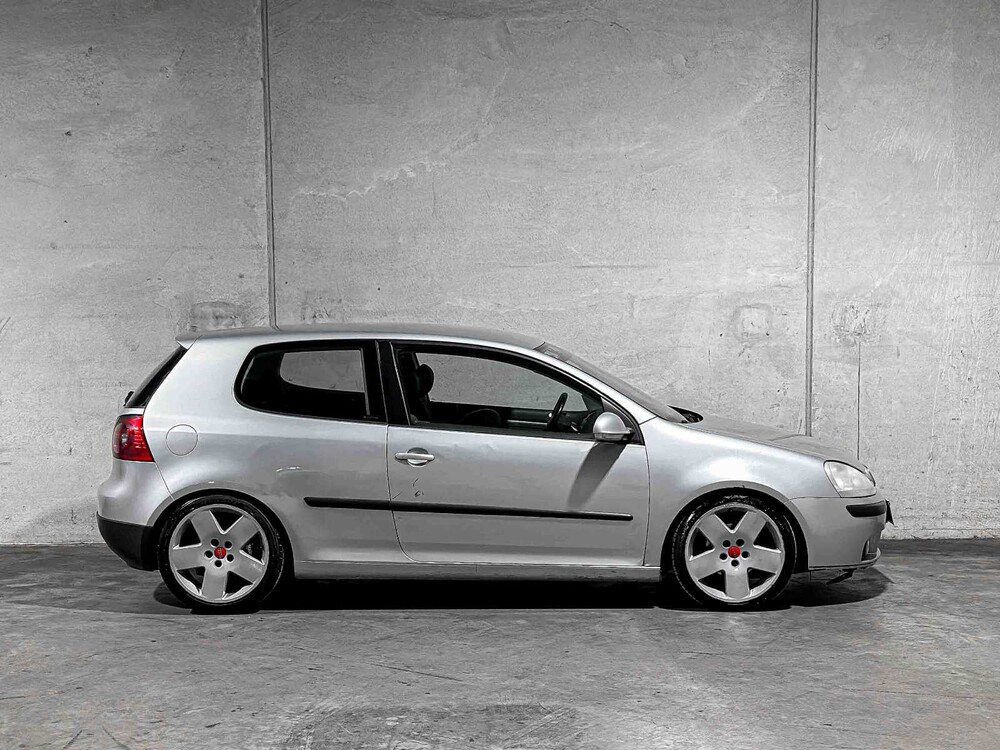 Volkswagen Golf 1.6 FSI Comfortline 116pk 2005, 01-PZ-RK