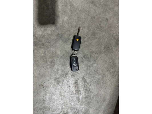 Volkswagen Polo 1.2 TDI BlueMotion Comfortline 75pk 2011, 44-RFG-1