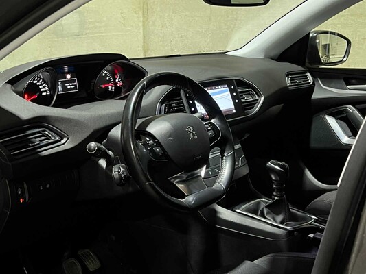 Peugeot 308 SW 1.2 PureTech Blue Lease Executive 110pk 2020, G-378-ST