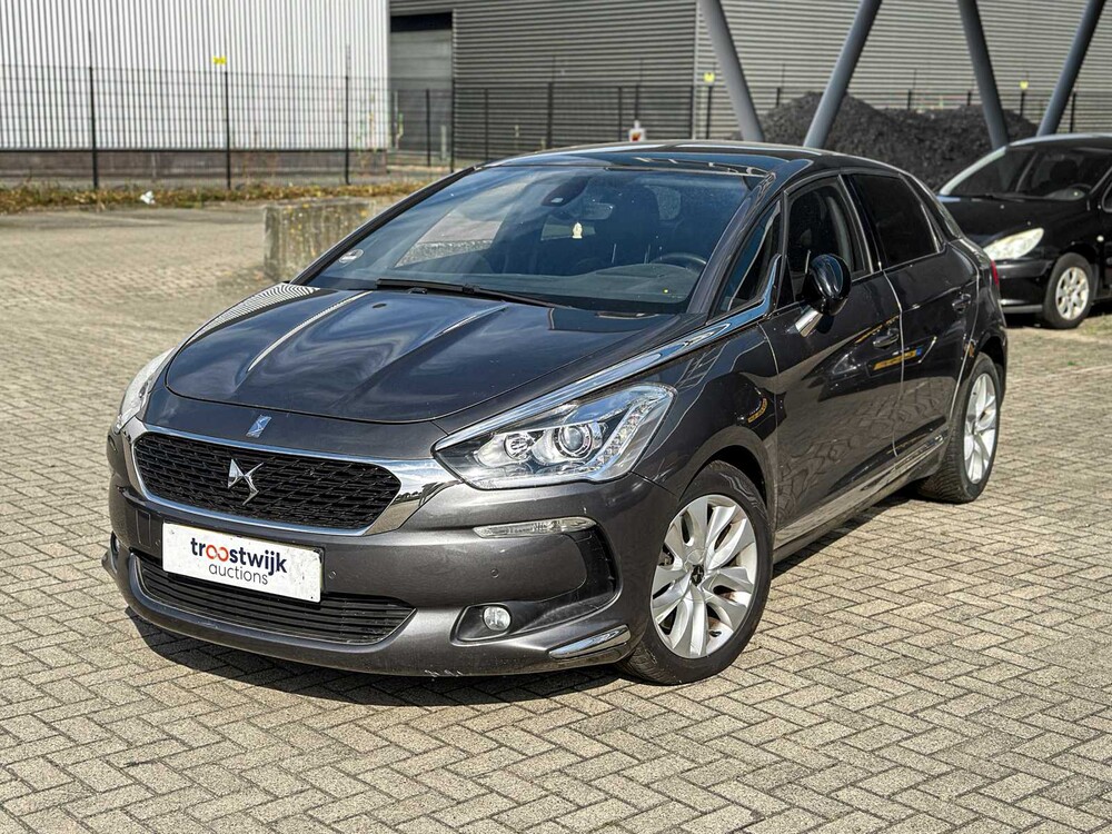 DS 5 2.0 BlueHDi Chic 181pk 2016, KT-828-L
