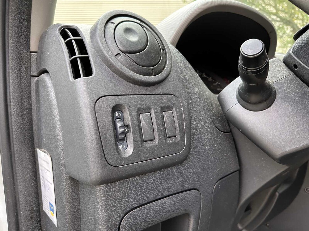 Renault Master T35 2.3 dCi Eco -KOELWAGEN- 125pk 2013 Bedrijfswagen, VD-565-N