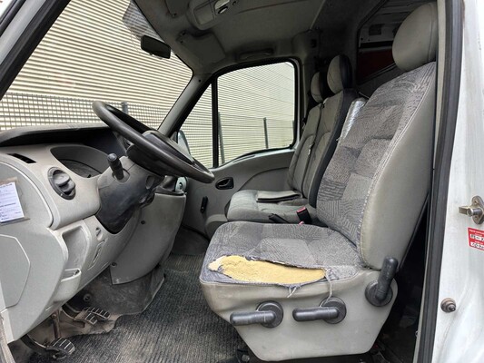 Renault Master T28 2.5dCi 114pk 2006, 23-BZ-XL Youngtimer