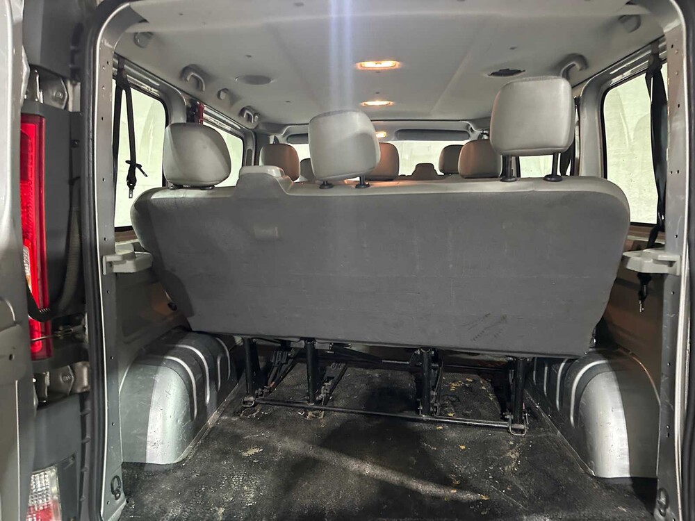 Renault Trafic Passenger 2.0 dCi T27 Authentique 9-Persoons 90pk 2011, 53-RTV-9