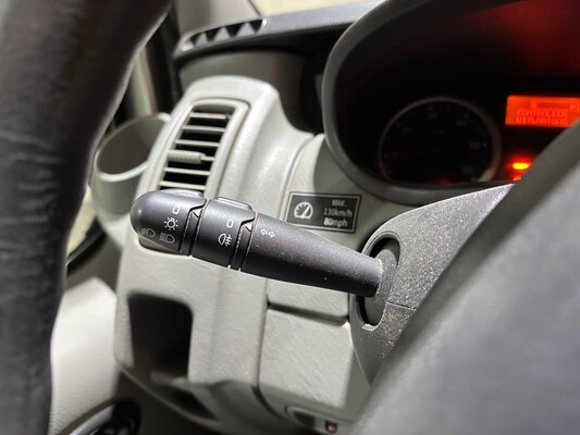 Renault Trafic Passenger 2.0 dCi T27 Authentique 9-Persoons 90pk 2011, 53-RTV-9