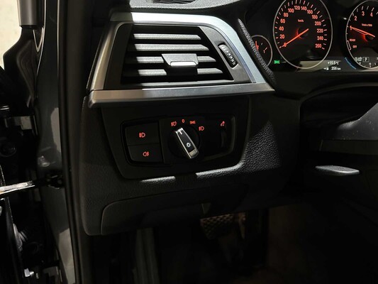 BMW 320i Automaat Centennial High Executive 184pk 2016 3-serie Touring, JR-371-D