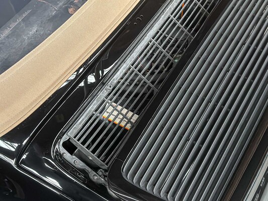 Porsche 911 964 Cabriolet 3.6 1993