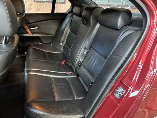BMW M5 5.0 V10 E60 500pk 2006 5-serie