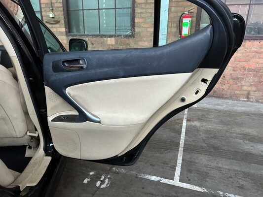 Lexus IS 250 Business 205pk 2006, 61-SP-LK