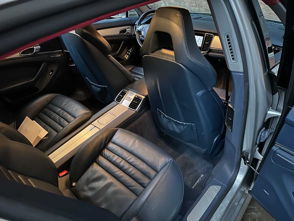 Porsche Panamera 4S 4.8 V8 400pk 2009